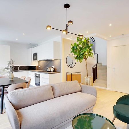 Raffinement Et Confort Dans Cette Residence A Levallois-Perret Luaran gambar