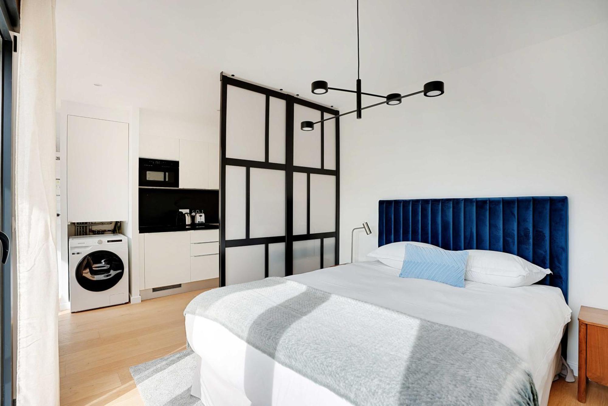 Raffinement Et Confort Dans Cette Residence A Levallois-Perret Luaran gambar